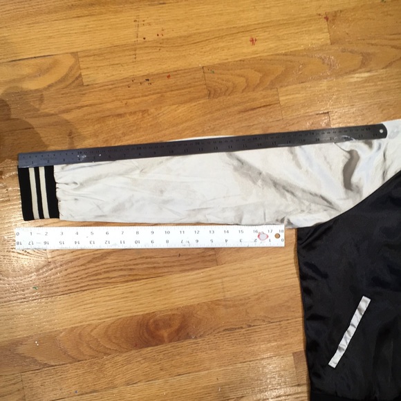 Hot topic bomber jacket - Picture 9 of 11